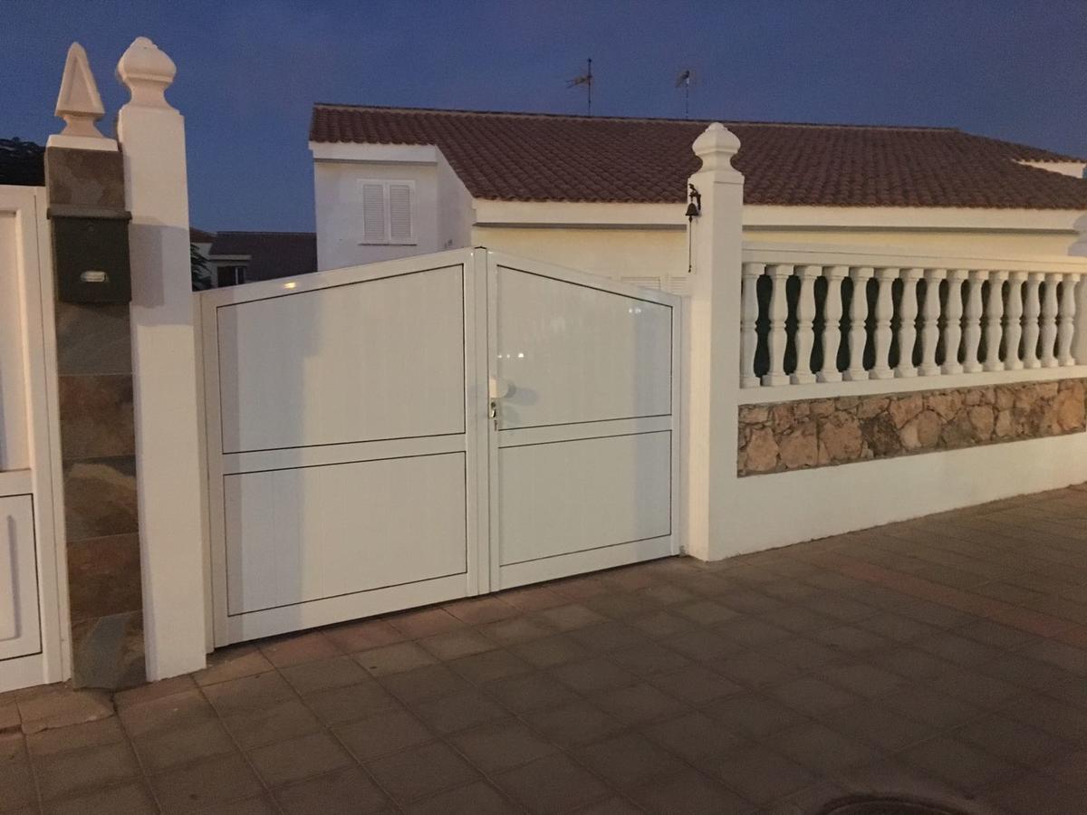 فيلا Urbanizacion Cordoba كوراليهو المظهر الخارجي الصورة